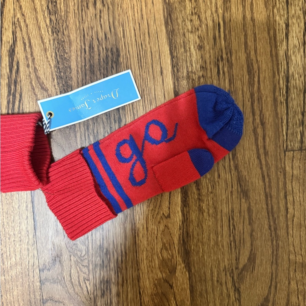 Draper James “Go Y’all” Mittens in Red & Blue